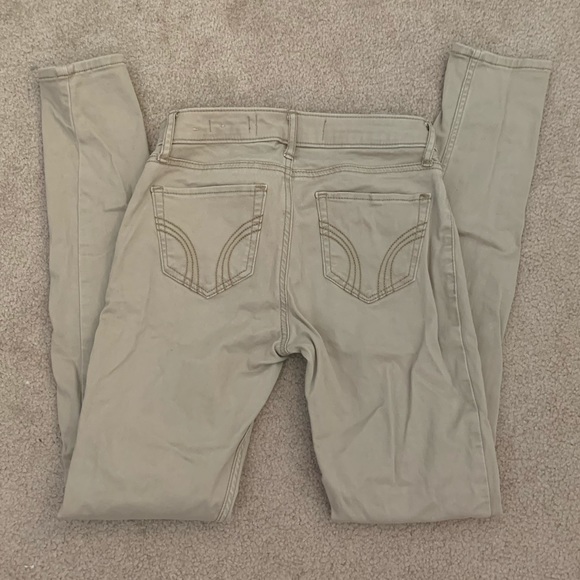Hollister Tan Jeans - Picture 4 of 4